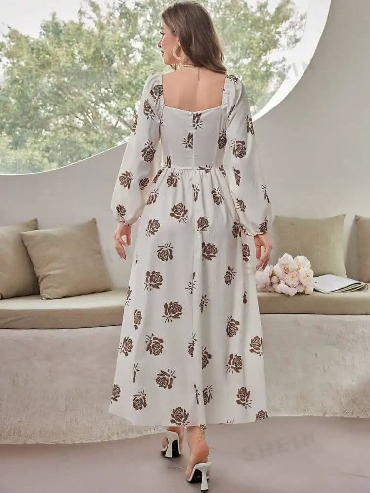  ملابس نسائية 